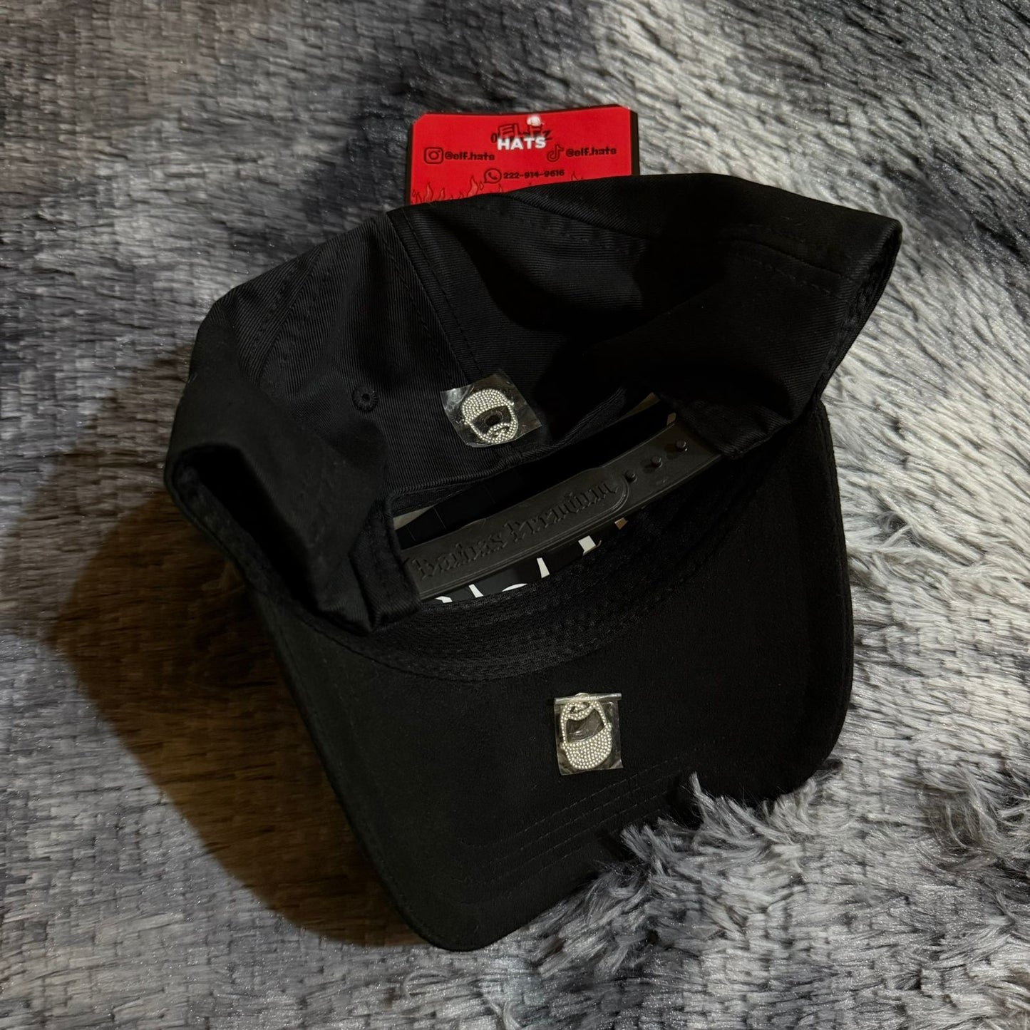 BARBAS HATS "77"